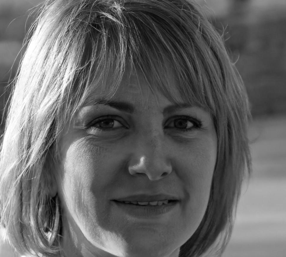 Esperanza Valdez, enterprise blockchain consultant